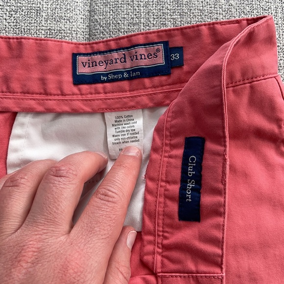 Vineyard Vines Club Short - Picture 4 of 7
